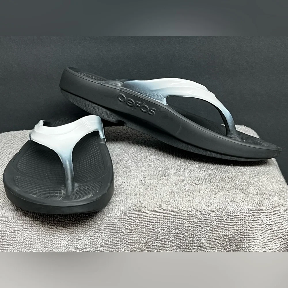 OOFOS OOlala Luxe Womens Size 11 Sandals Recovery Sport Flip Flops Comfort - Picture 2 of 8